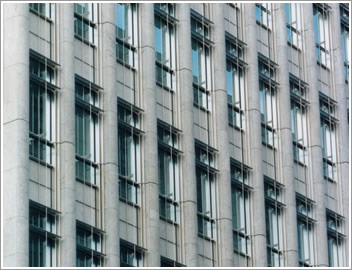 CFRC(Cabonflber Relnforced Cement) A҂dՒfpɊJ܂B܂AxKvƂӏɃeiXs͂Ȃ_̍򒴍wz̊OƂĎgpꂽт܂B